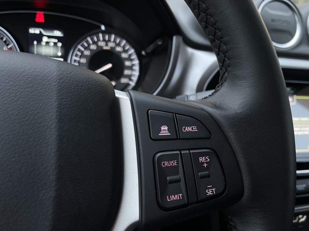 Suzuki Vitara 1.4 boosterjet select smart hybrid