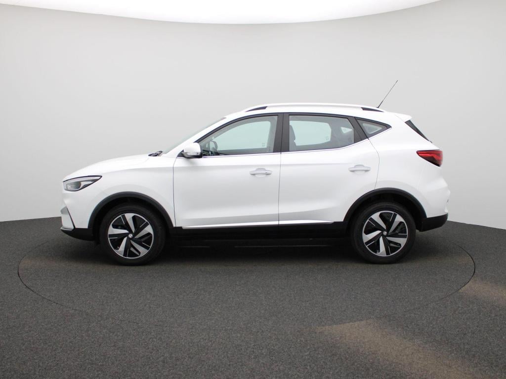 MG ZS standard range 51 kwh comfort