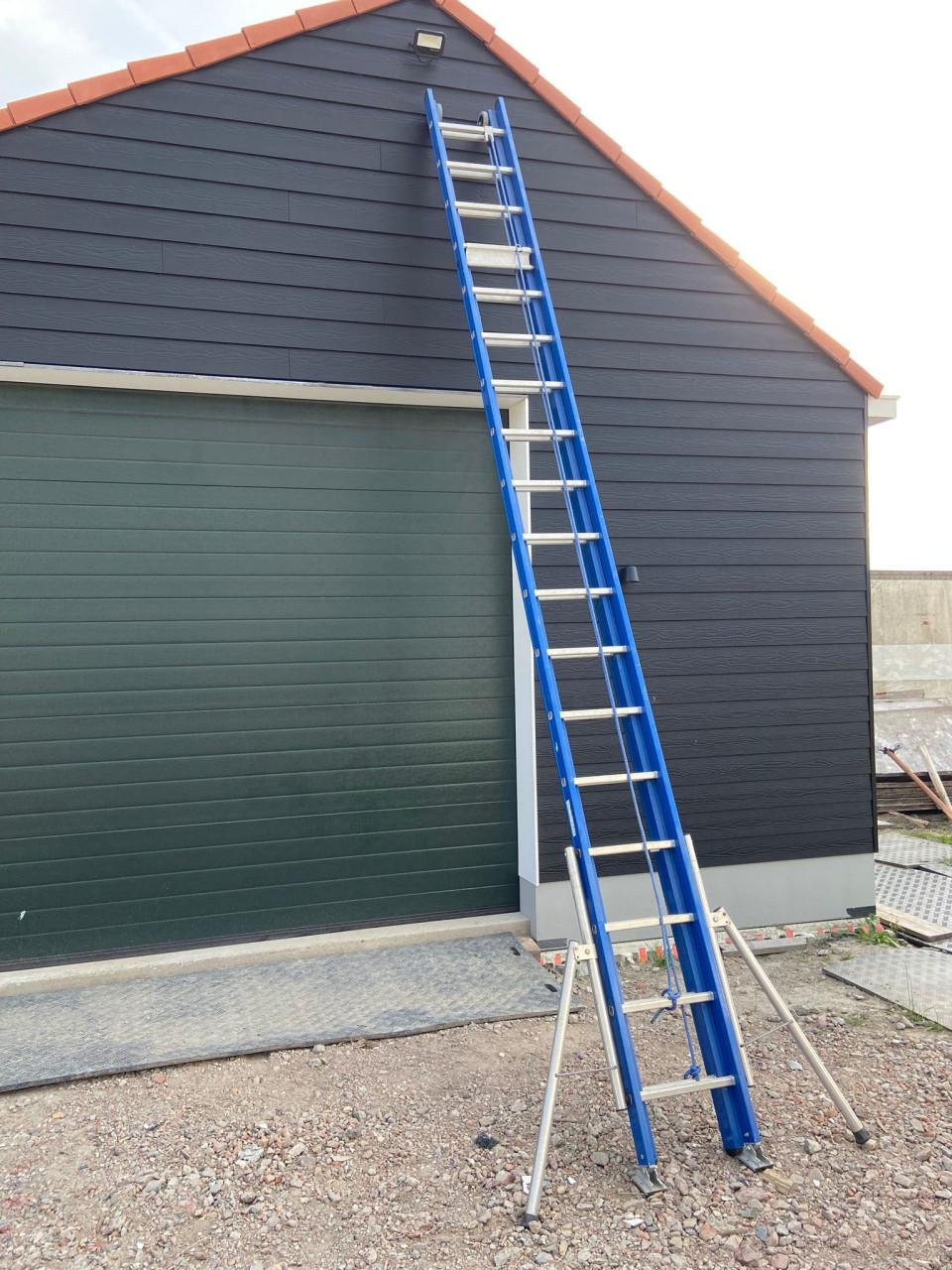 Stortkoker set tot 11 meter te huur