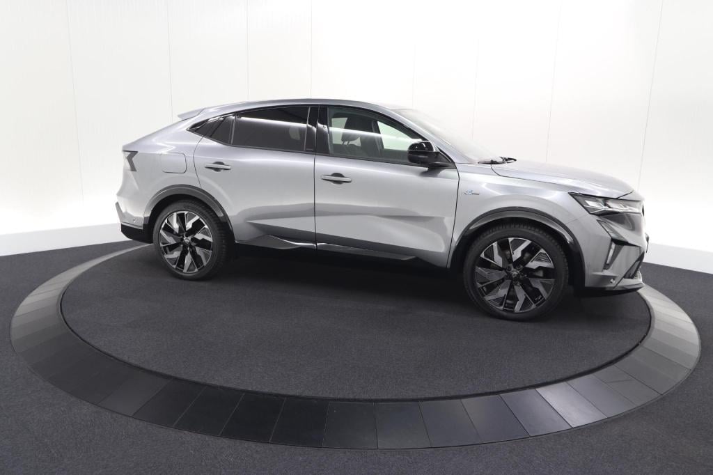 Renault Rafale 1.2 e-tech 4x4 plug-in hybrid 300 atelier alpine | panoramad