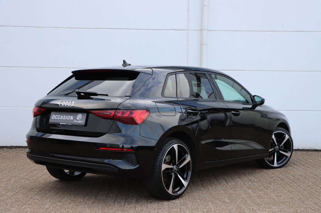 Audi A3 sportback 40 tfsi e s edition 204pk s-tronic