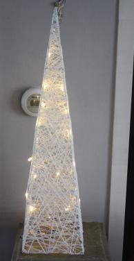 Witte verlichtings piramide
