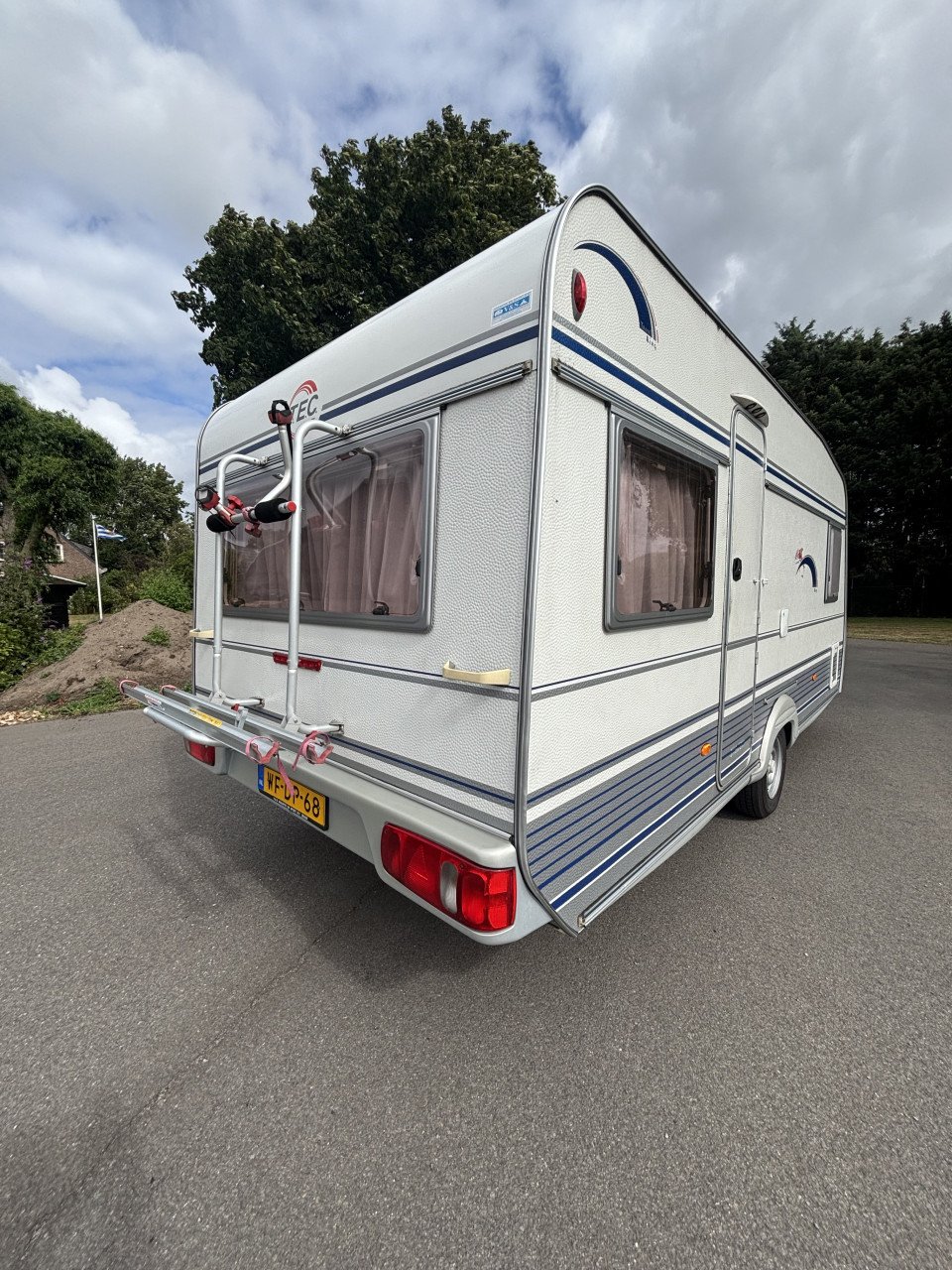 Tec Travelking 460 TDF + Isabella voortent