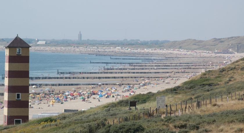 Vakantiewoning Dishoek tussen Vlissingen /Zoutelande, vrij 6-20/6 725,-
