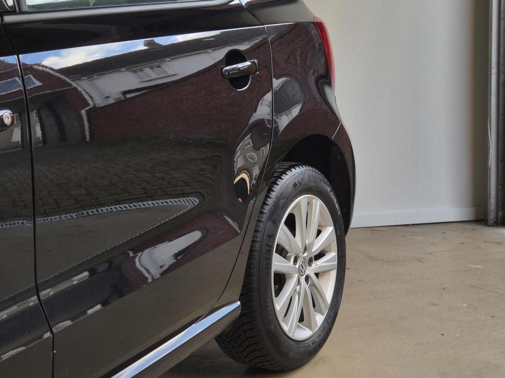 Volkswagen Polo 1.2 tsi comfortline / parkeersensoren / cruisecontrol