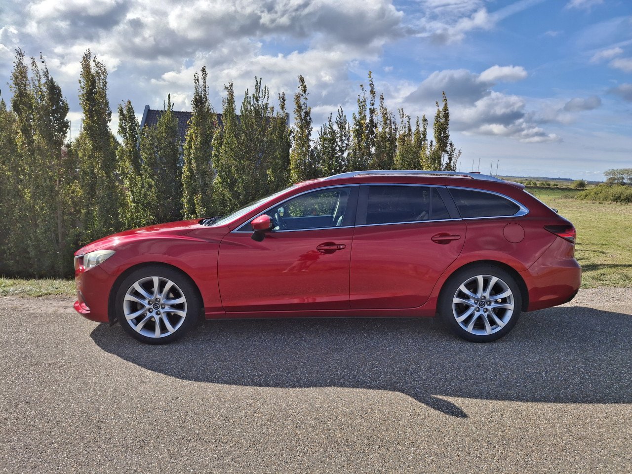 Mazda 6 sportbreak 2.0 SkyActiv rood metallic leder