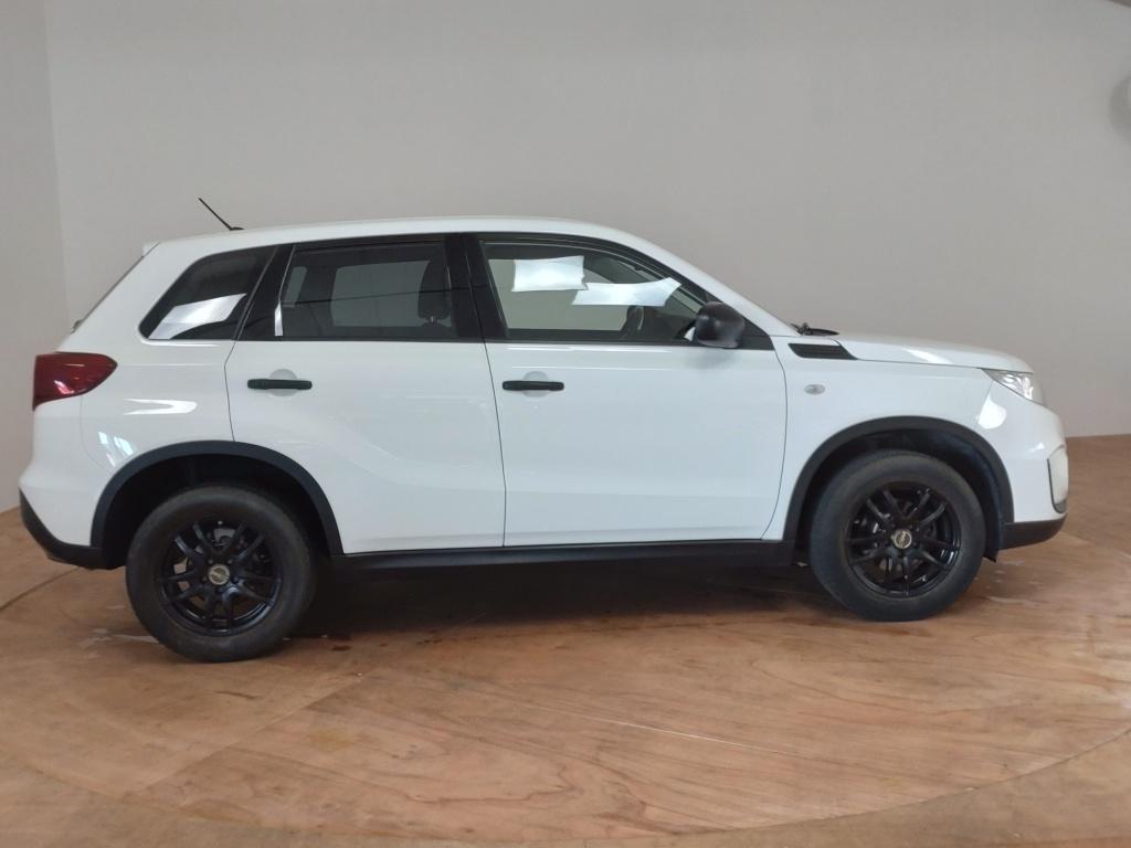 Suzuki Vitara 1.0i boosterjet | cruise control | geblindeerde ramen achter|