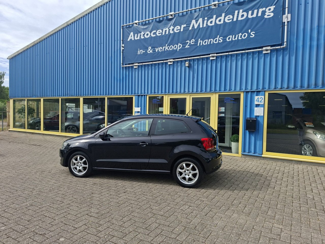 Volkswagen polo 1.2i 12v BlueMotion Comfortline 3 drs bj 2011 airco