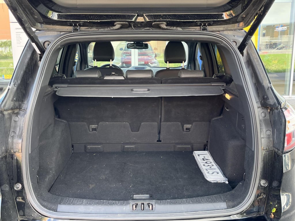 Ford Kuga 1.5 st-line 4wd | adaptive cruise control | climate control | tre