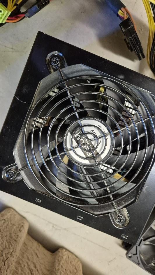 Diverse ventilatoren en koelers