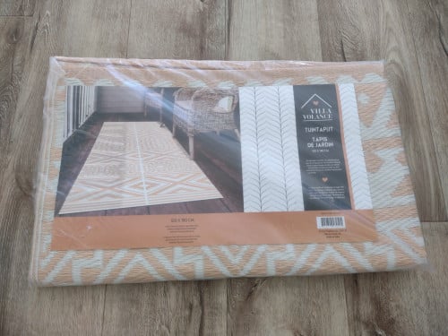 Prachtig nieuw oranje wit tuintapijt, tuinkleed, loungeset.