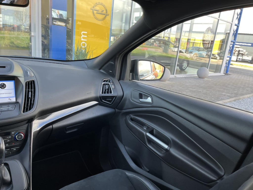 Ford Kuga 1.5 st-line 4wd | adaptive cruise control | climate control | tre