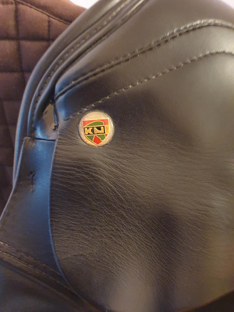 KN dressuurzadel Symfonie 17 inch