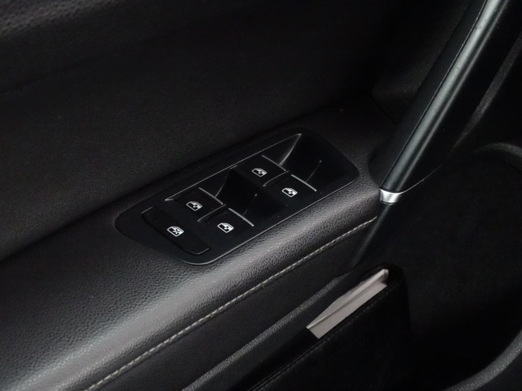 Volkswagen Golf Sportsvan 1.4 tsi connected series automaat