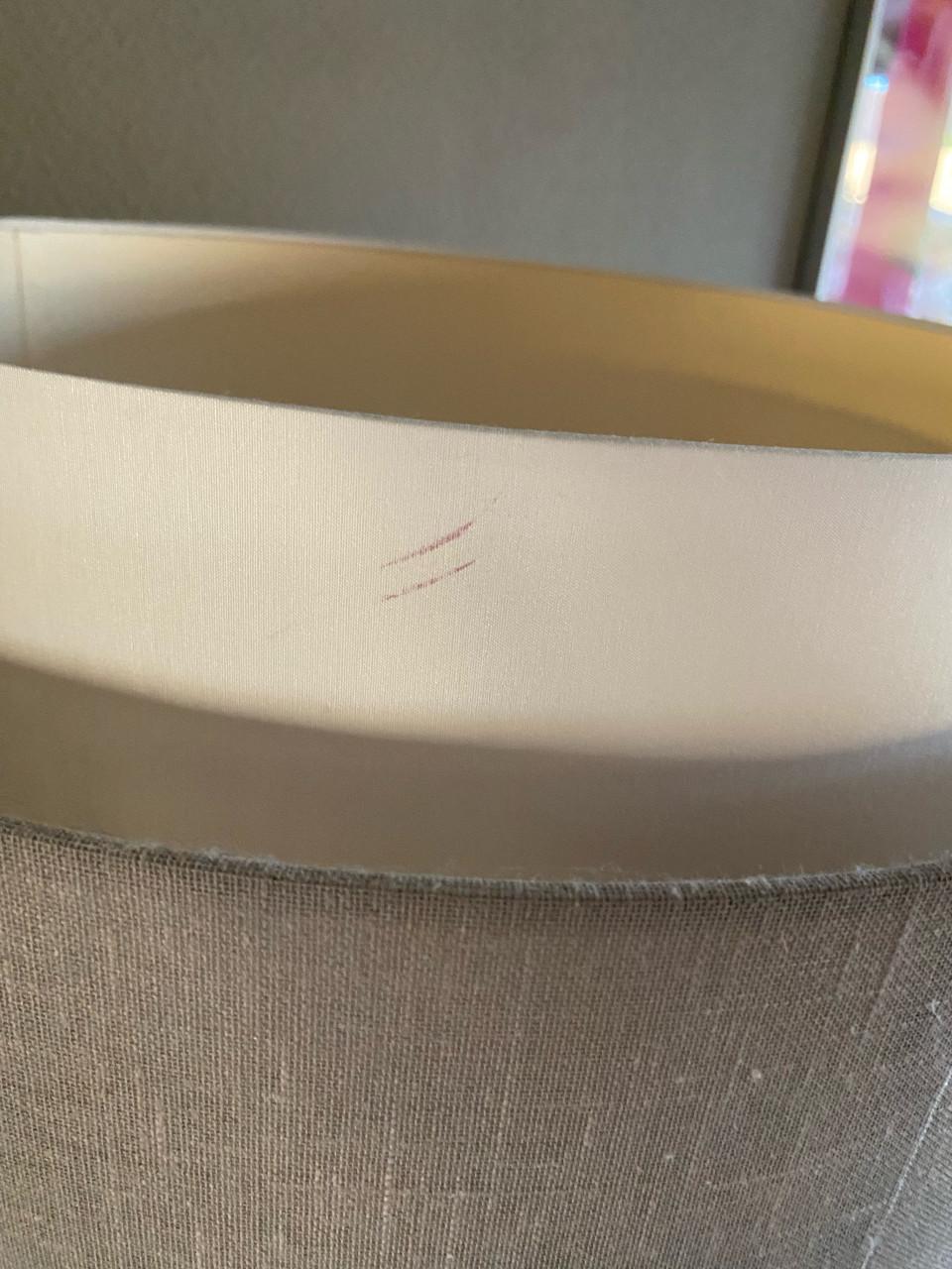 Stijlvolle staande lamp met dubbele kap