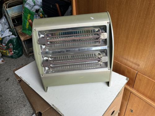 2 Straalkacheltjes, elektrisch
