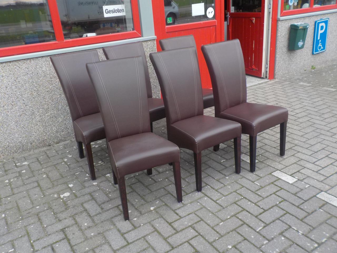 6 mooie kwaliteit skai stoelen in zeer goede staat 135 euro