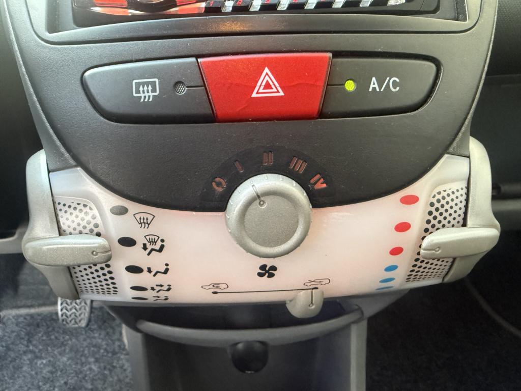 Citroen C1 1.0-12v selection airco 3-drs