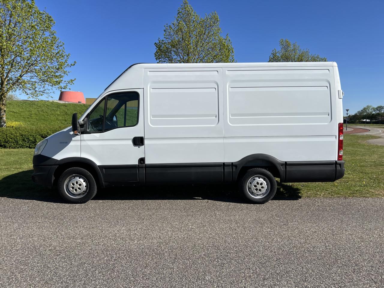 Iveco Daily 35S13V uit 2013 met slechts 107.000 km