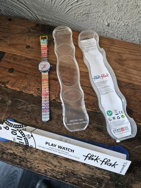Flik Flak kinderhorloge met flamingo's - Zo goed als nieuw
