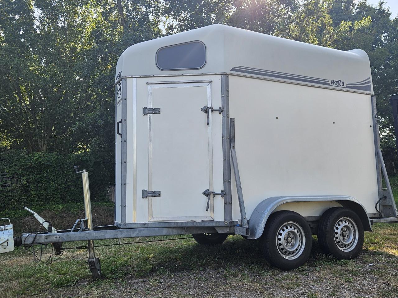 Wesco 1,5 paards trailer, direct inzetbaar!