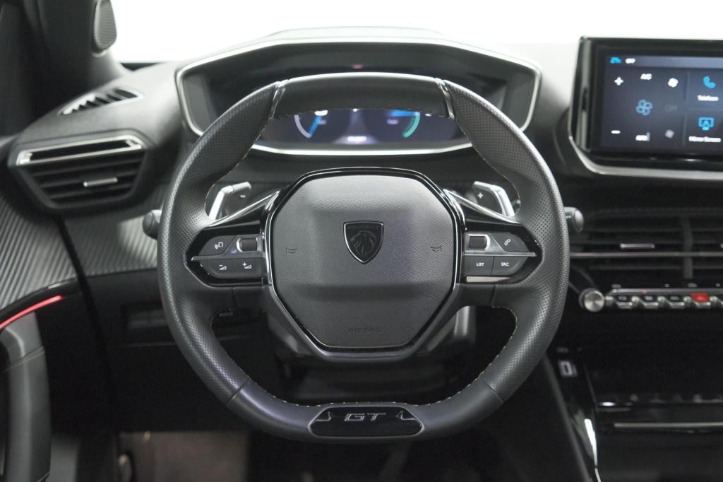 Peugeot 2008 1.2 hybrid 145 gt | camera | apple carplay | parkeersensoren