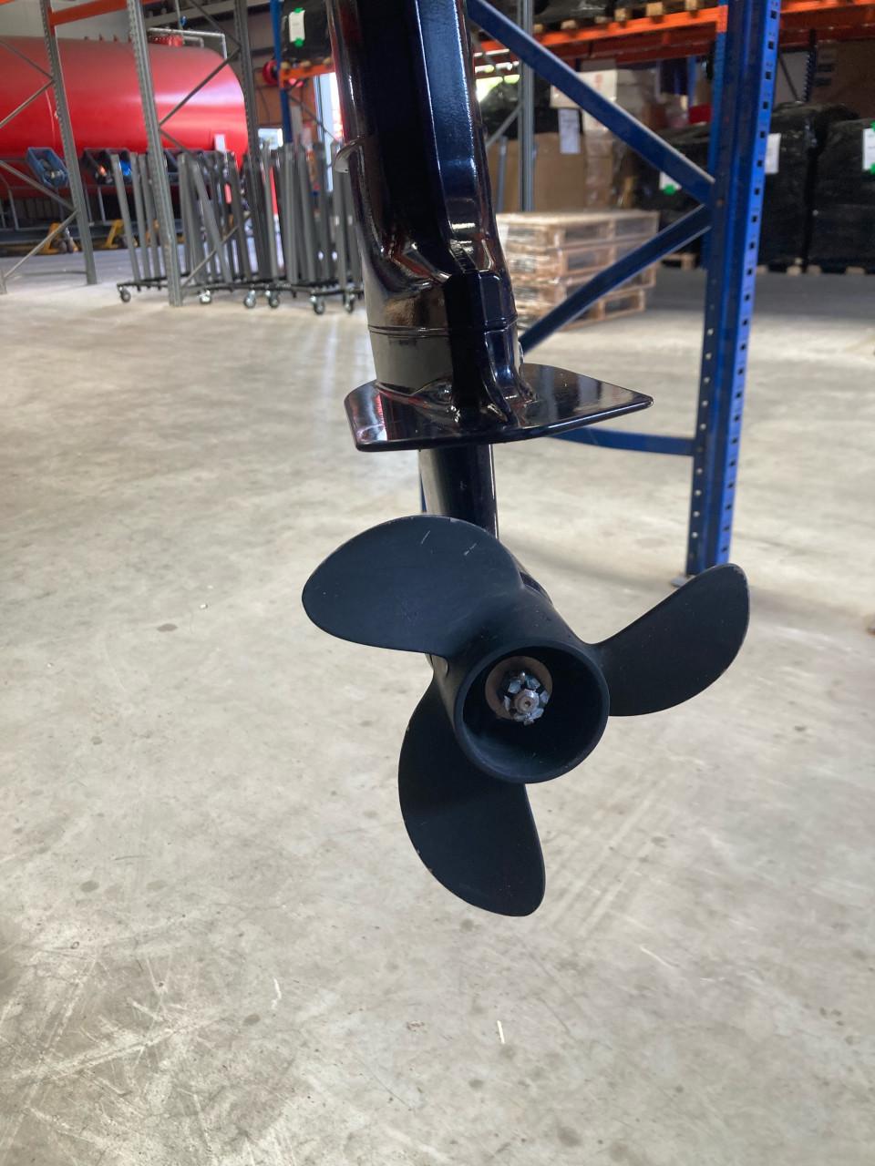 Kolibri rubberboot met buitenboordmotor – compleet en vaarklaar