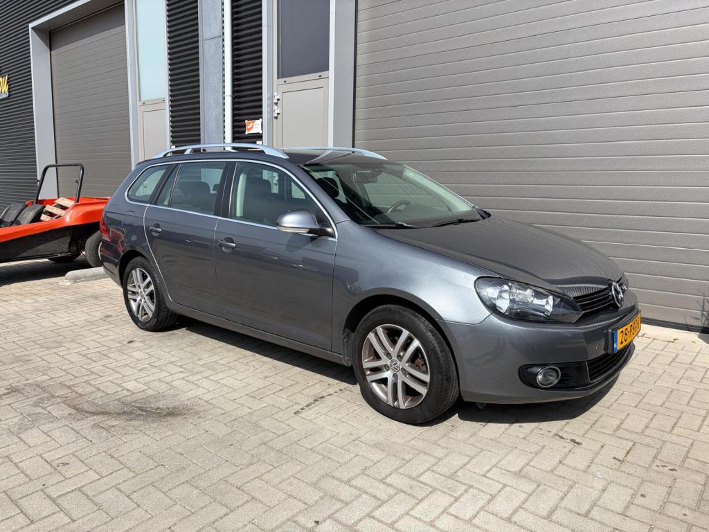 Volkswagen Golf variant 1.2 tsi highline bluemotion