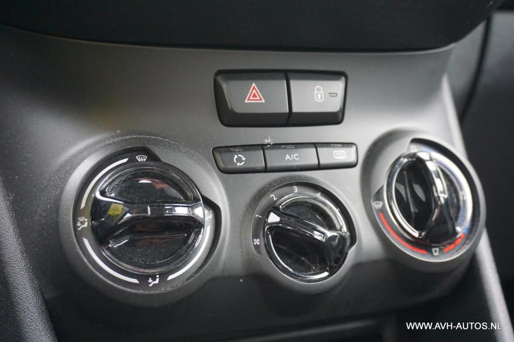 Peugeot 2008 1.2 puretech style