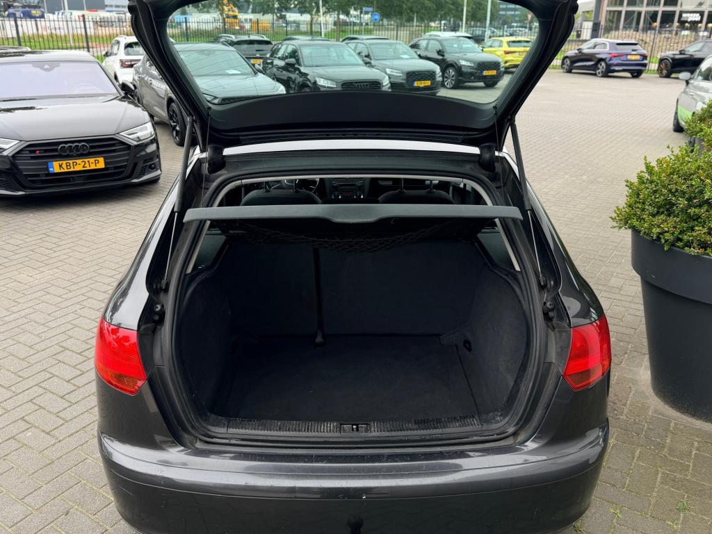 Audi A3 sportback 1.6 fsi ambiente