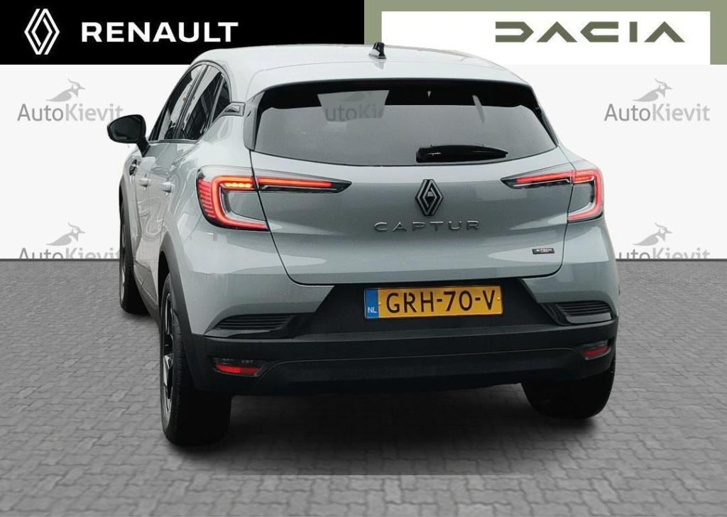 Renault Captur 1.6 e-tech full hybrid 145 techno