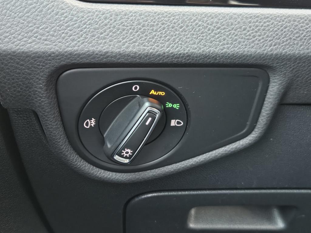 Volkswagen Touran 1.2 tsi highline business r-line 7-pers. | acc | camera