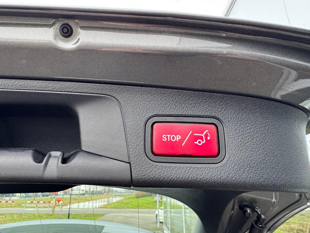 Mercedes-Benz Gla-klasse 250 e progressive line advanced automaat ,elektris