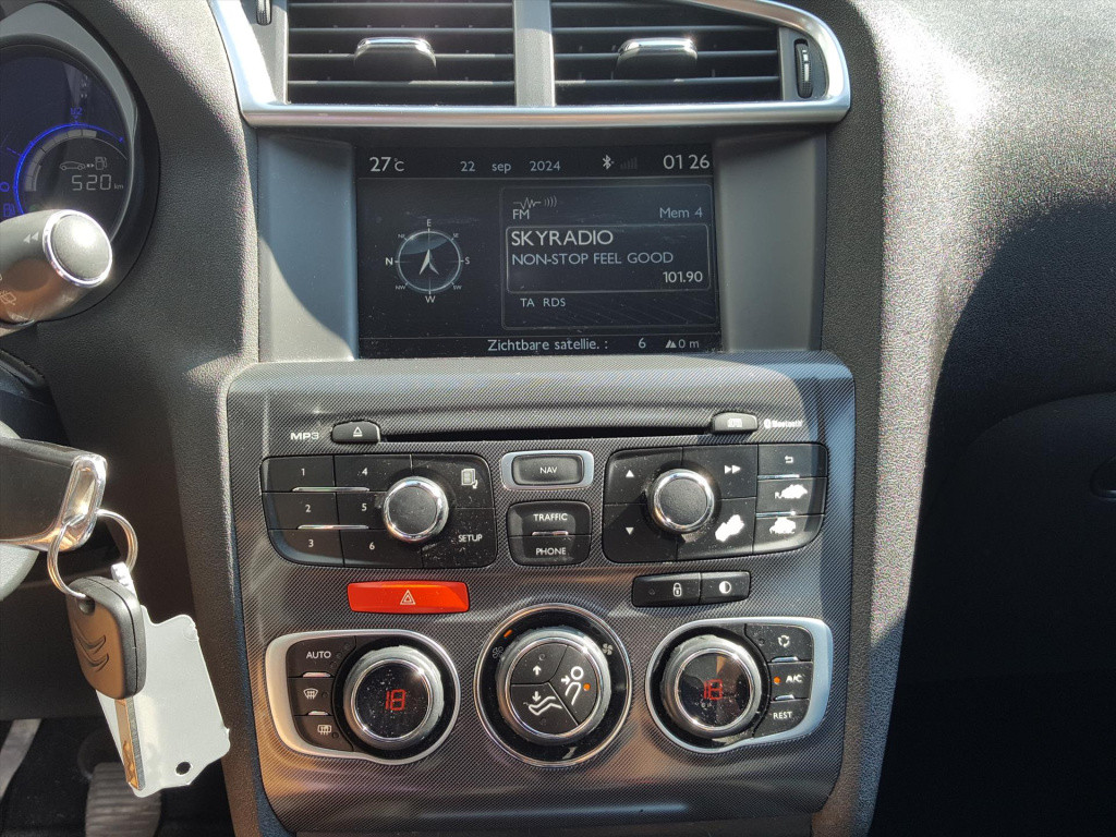 Citroen C4 1.2 e-thp 131pk exclusive navigatie | cruise & climate control |
