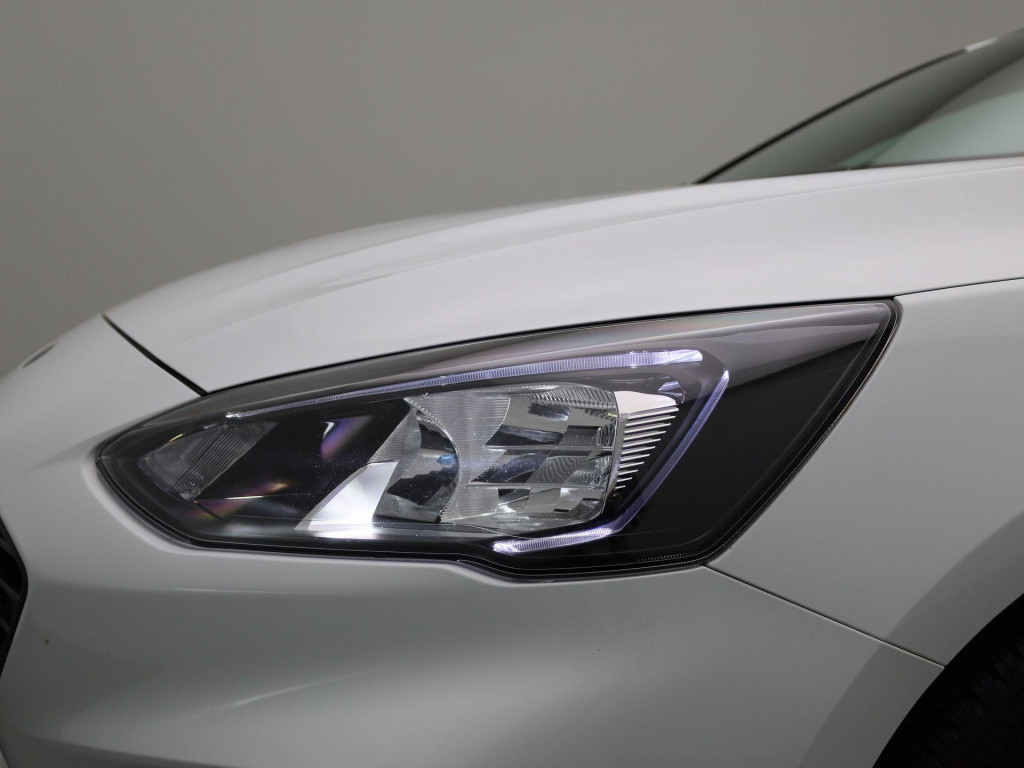 Ford Focus wagon 1.0 ecoboost active business | panorama dak | parkeer sens