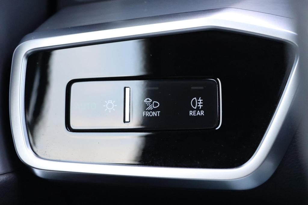 Audi A6 avant 55 tfsi e quattro s edition competition 367pk