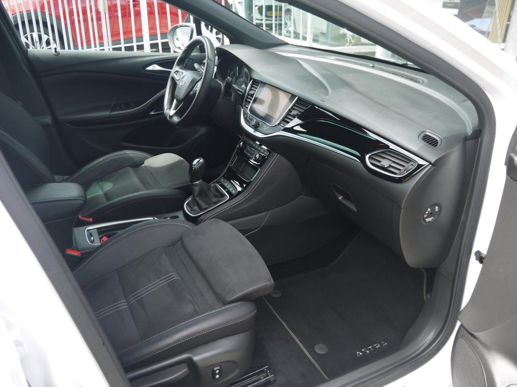 Opel Astra 1.2 ultimate|rijklaar