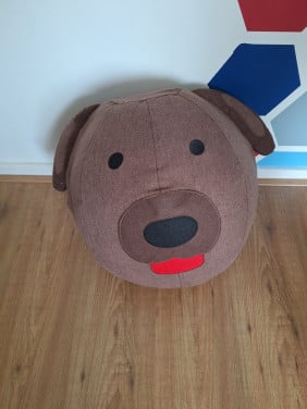 Zitbal in vorm van hond