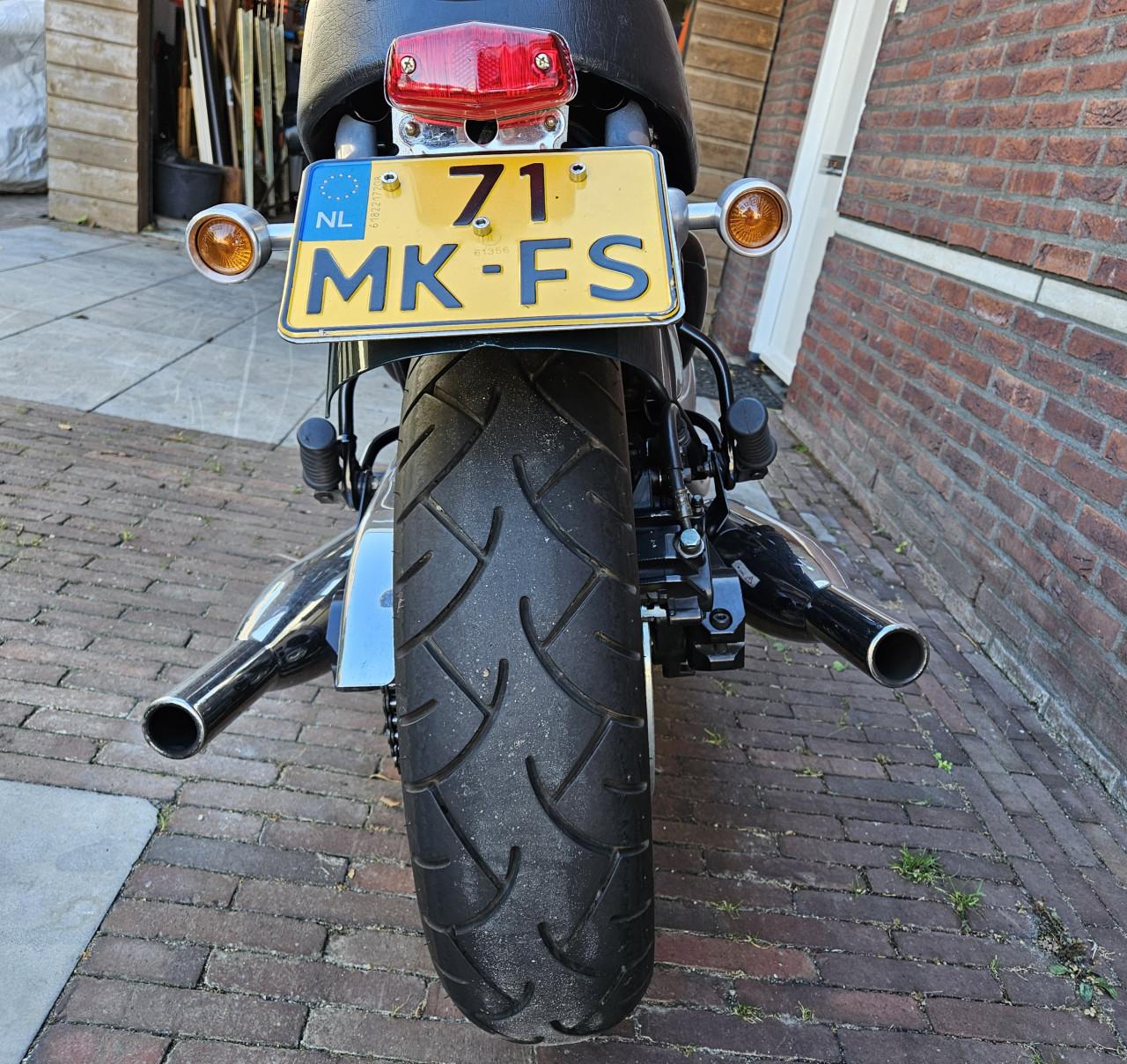 Triumph Thunderbird 900