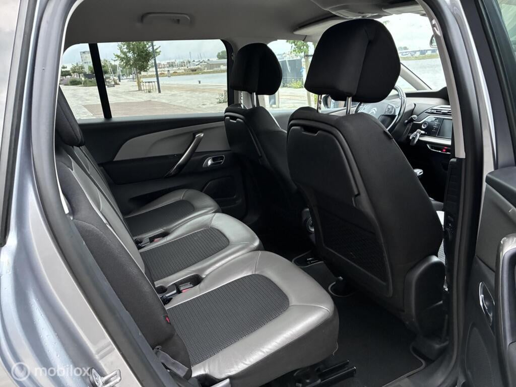 Citroen Grand C4 Spacetourer 1.2 PureTech Shine km182.038 Nap BJ2020