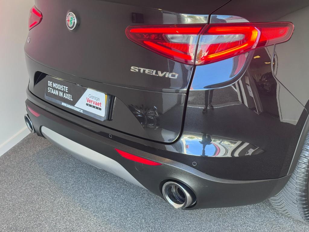 Alfa Romeo Stelvio 2.0 t awd super