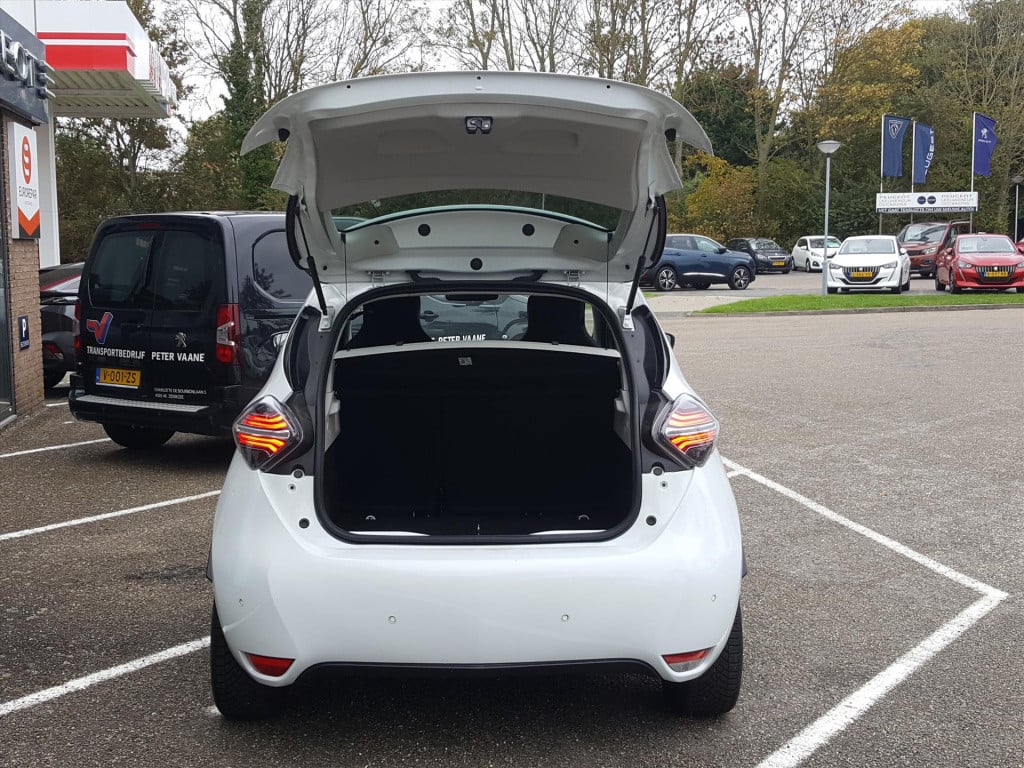 Renault Zoe 135pk intens (batterijkoop) 52kwh 3-fase navi | achteruitrijcam