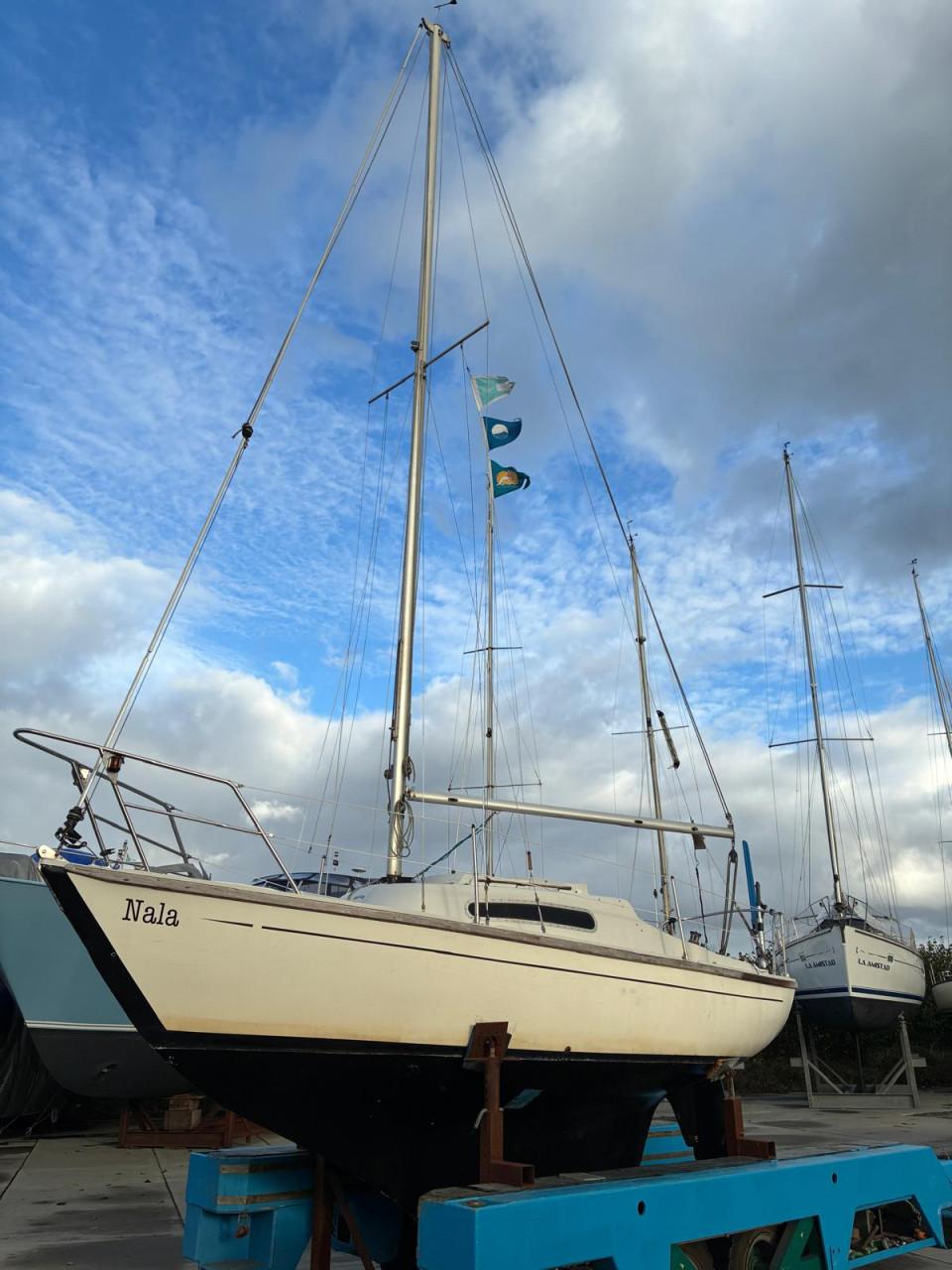 Hurley 700 – Zeilklaar, goed onderhouden, direct varen!