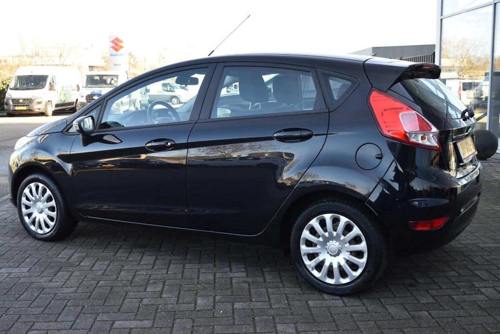 Ford Fiesta 1.0 style | incl. nieuwe distributieriem | airco | navigatie | 