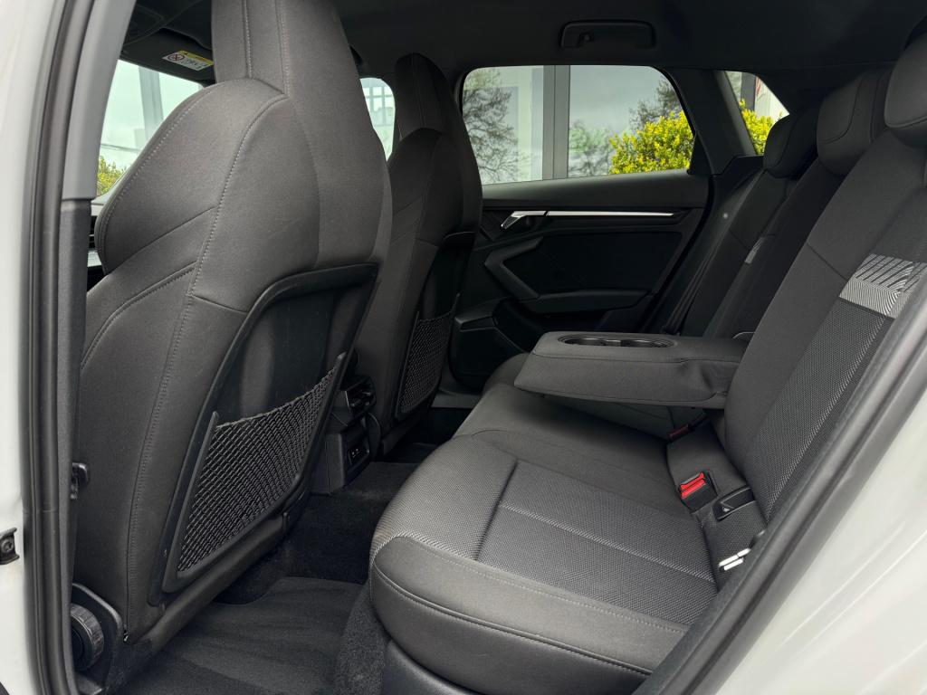 Audi A3 sportback 40 tfsi e * black pack * dealer onderhouden * stoelverwar