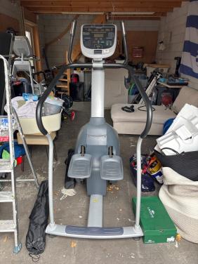 Stepper van precor