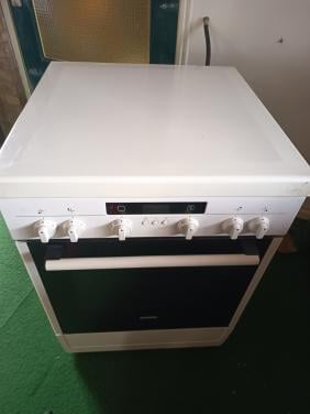 Gasfornuis met elektrische oven