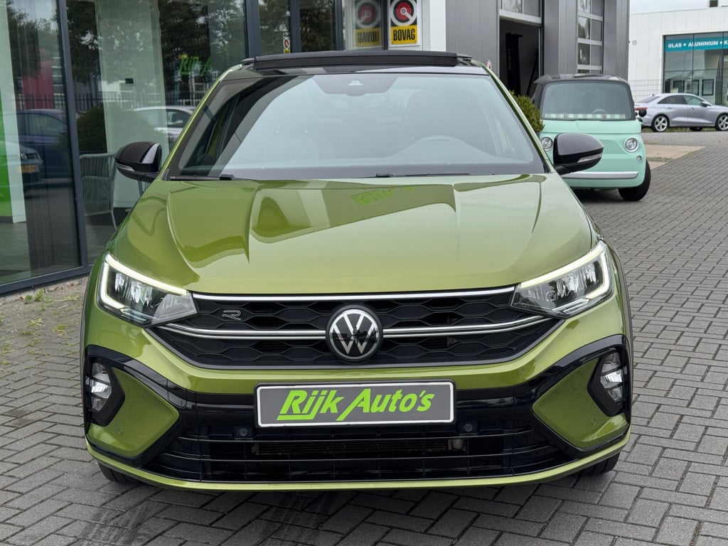 Volkswagen Taigo 1.0 tsi r-line - pano - 1e eigenaar * dsg