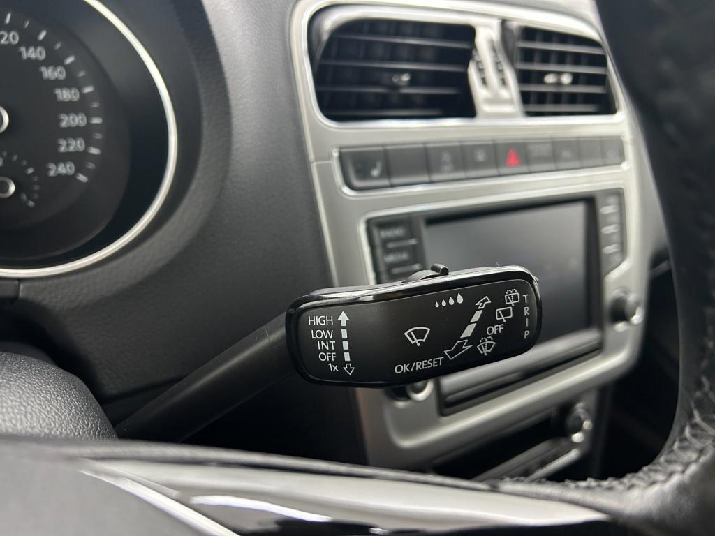 Volkswagen Polo occasion 1.2 tsi highline bluemotion | wit | tweedehands vo