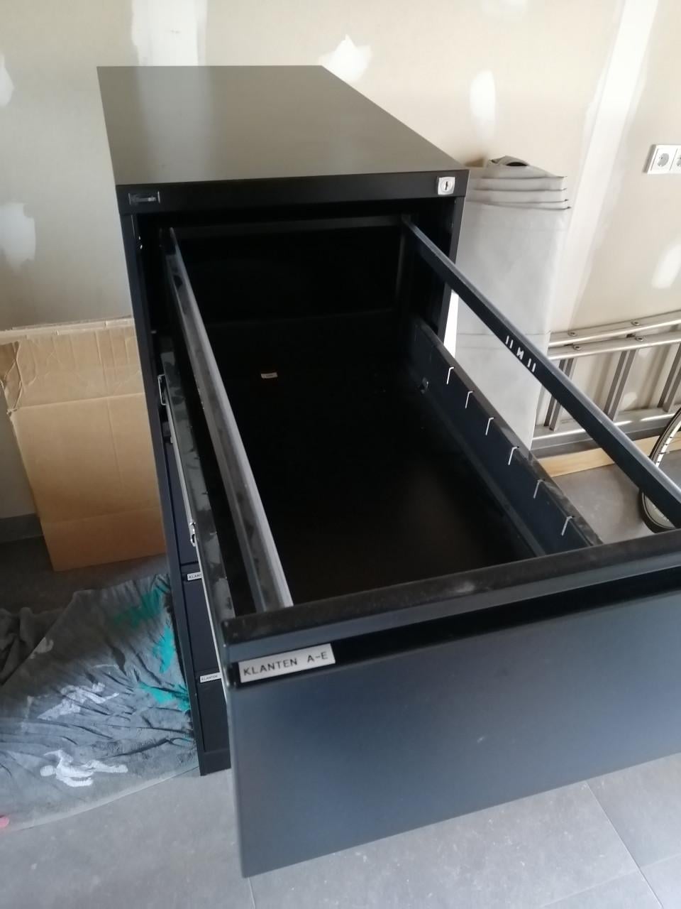 Mooie ladekast, hangmappen / archiefkast! *MOET WEG*